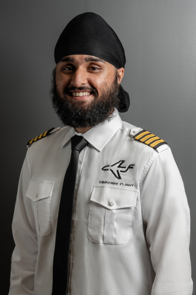 Mo